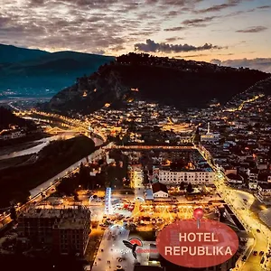 Republika 4* Berat
