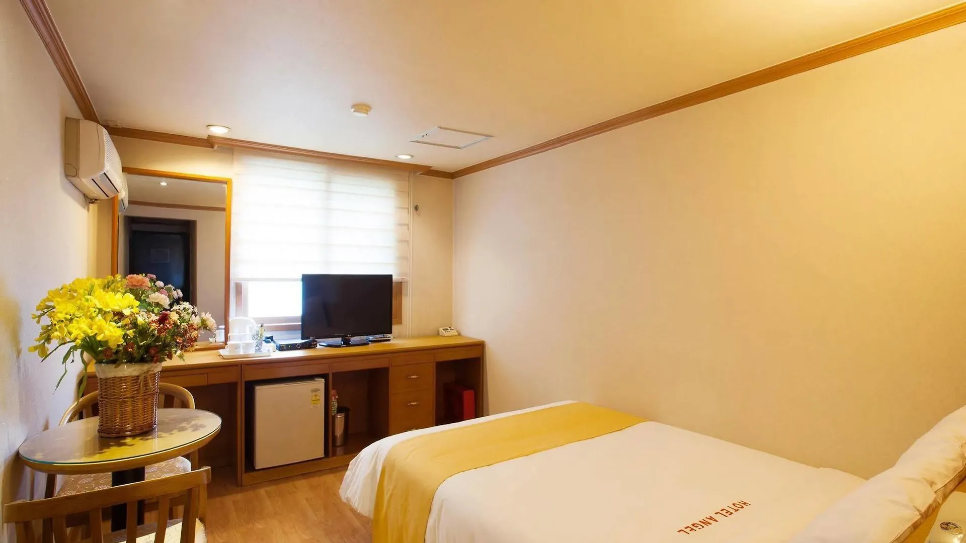 Angel Hotel Busan 3*,
